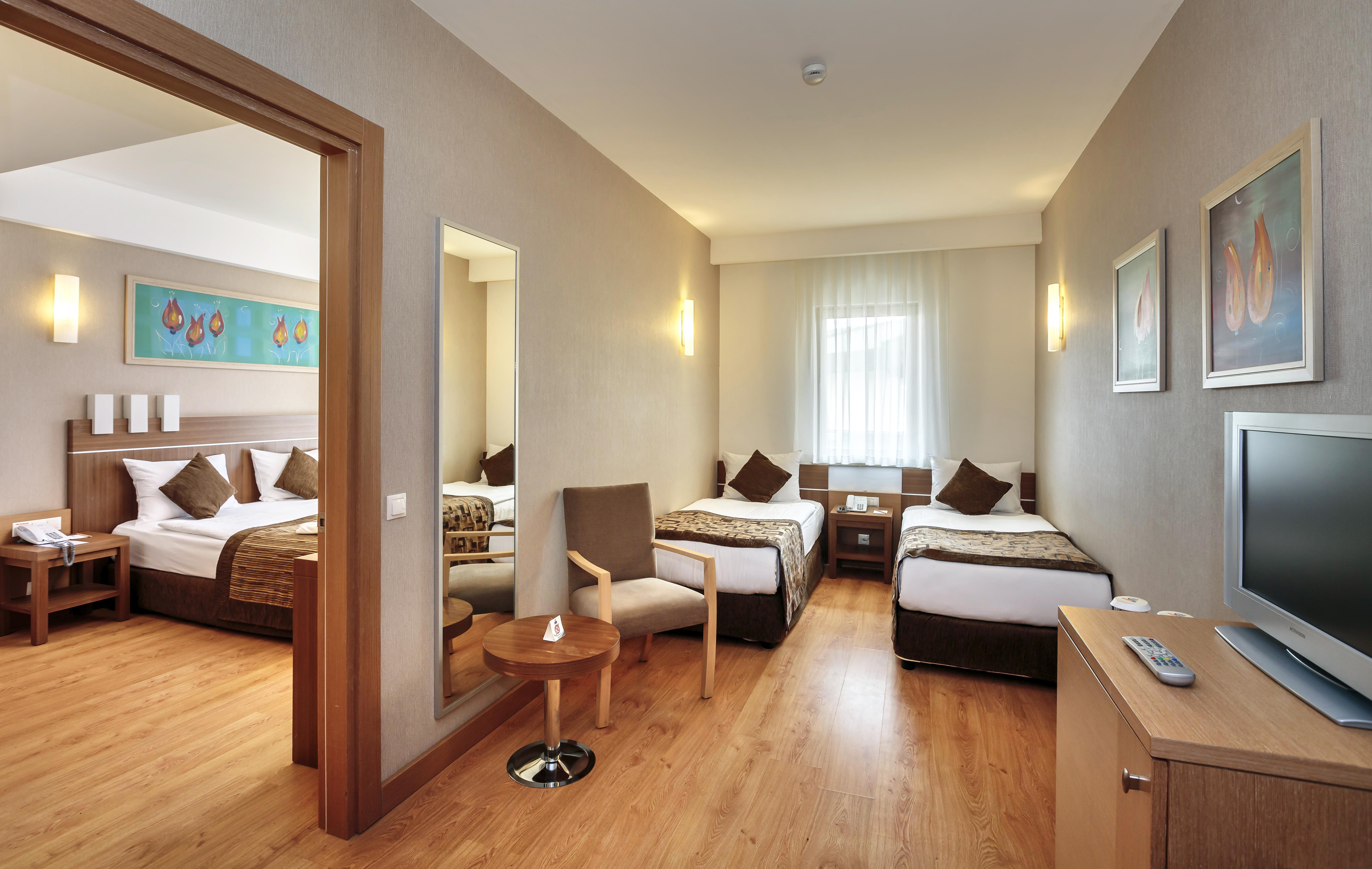 Sunis Kumkoey Beach Resort Hotel & Spa Side Bagian luar foto