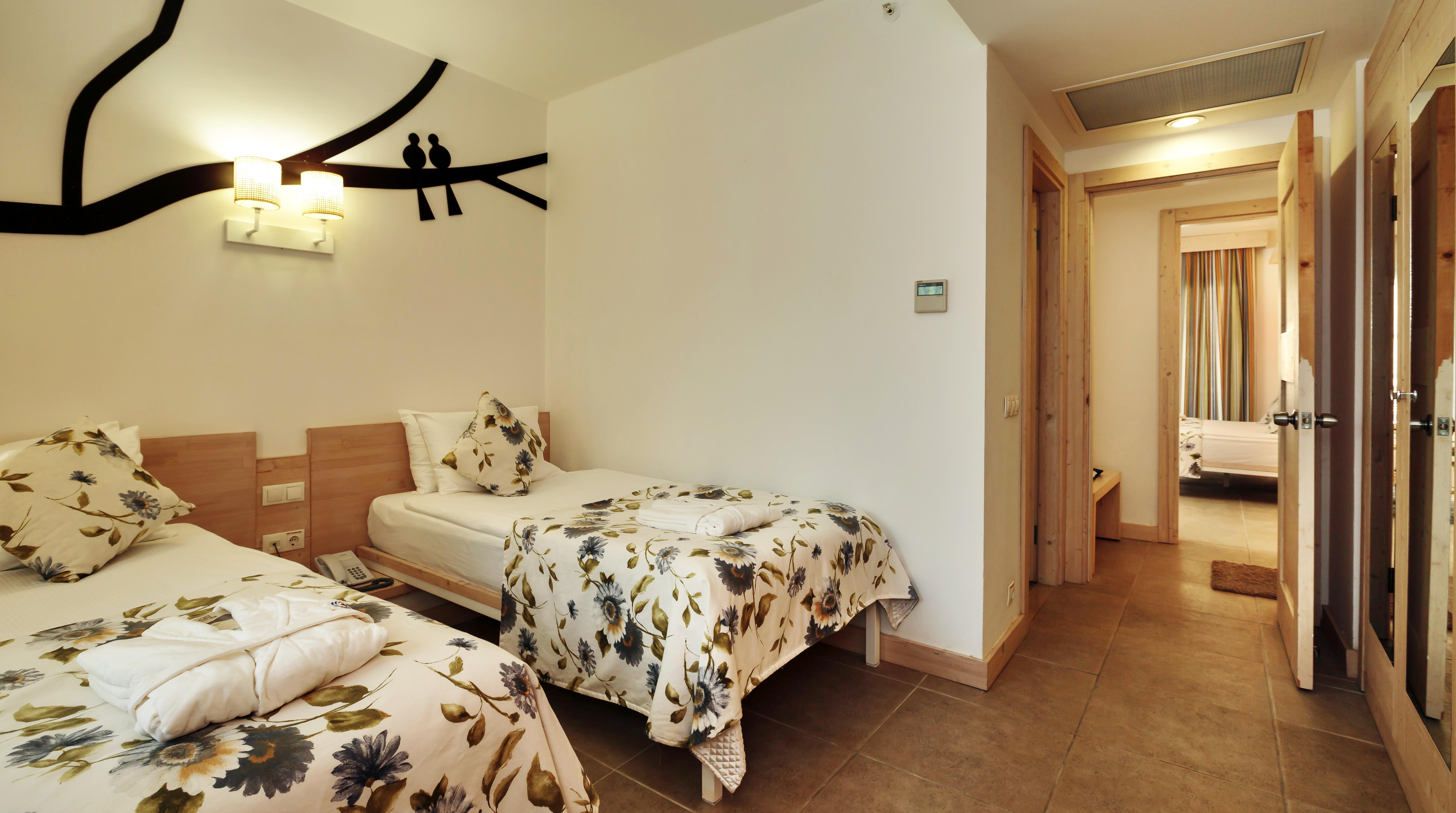 Sunis Kumkoey Beach Resort Hotel & Spa Side Bagian luar foto